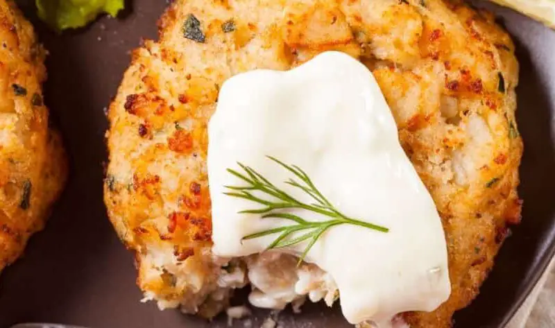 Pioneer Woman Salmon Cakes