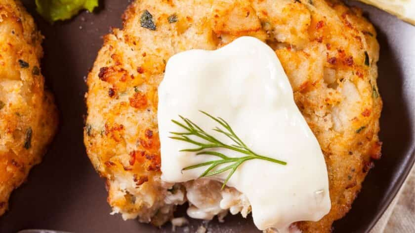 Pioneer Woman Salmon Cakes