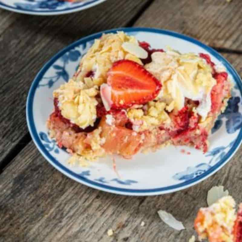 Pioneer Woman Strawberry Cobbler Squares Recipe