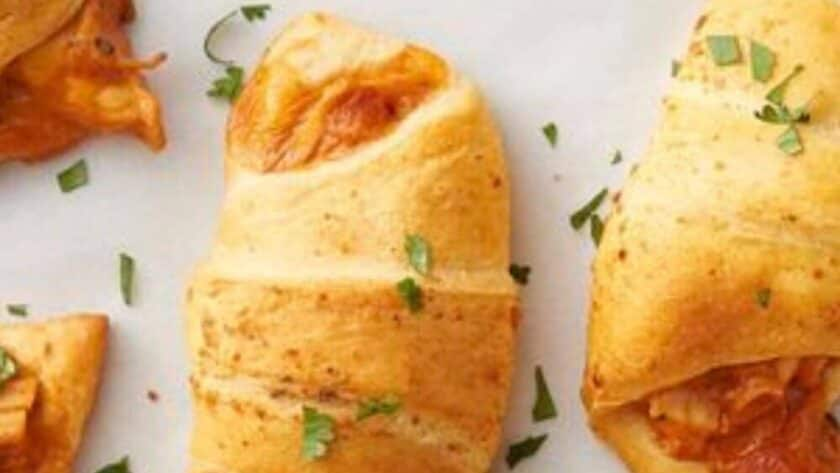 Pioneer Woman Creamy Chicken Stuffed Crescent Recipe