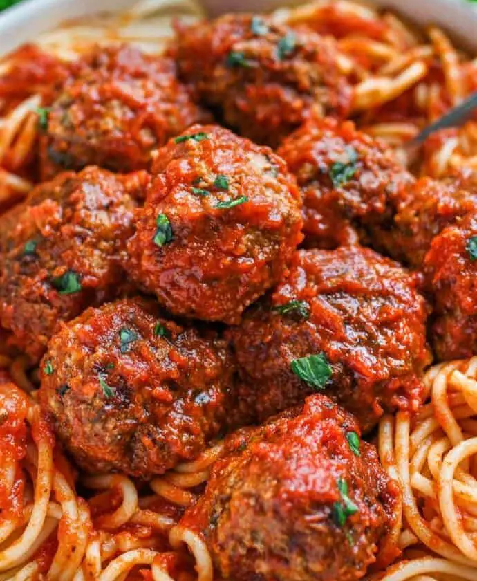 Pioneer Woman Spaghetti and Meatballs Recipe