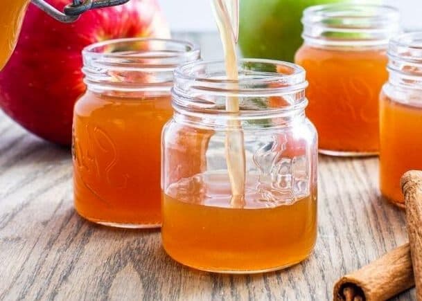 Non-Alcoholic Apple Pie Moonshine-Style Drink