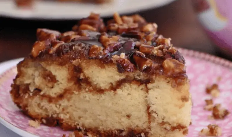 Pioneer Woman Sticky Bun Crinkle Cake